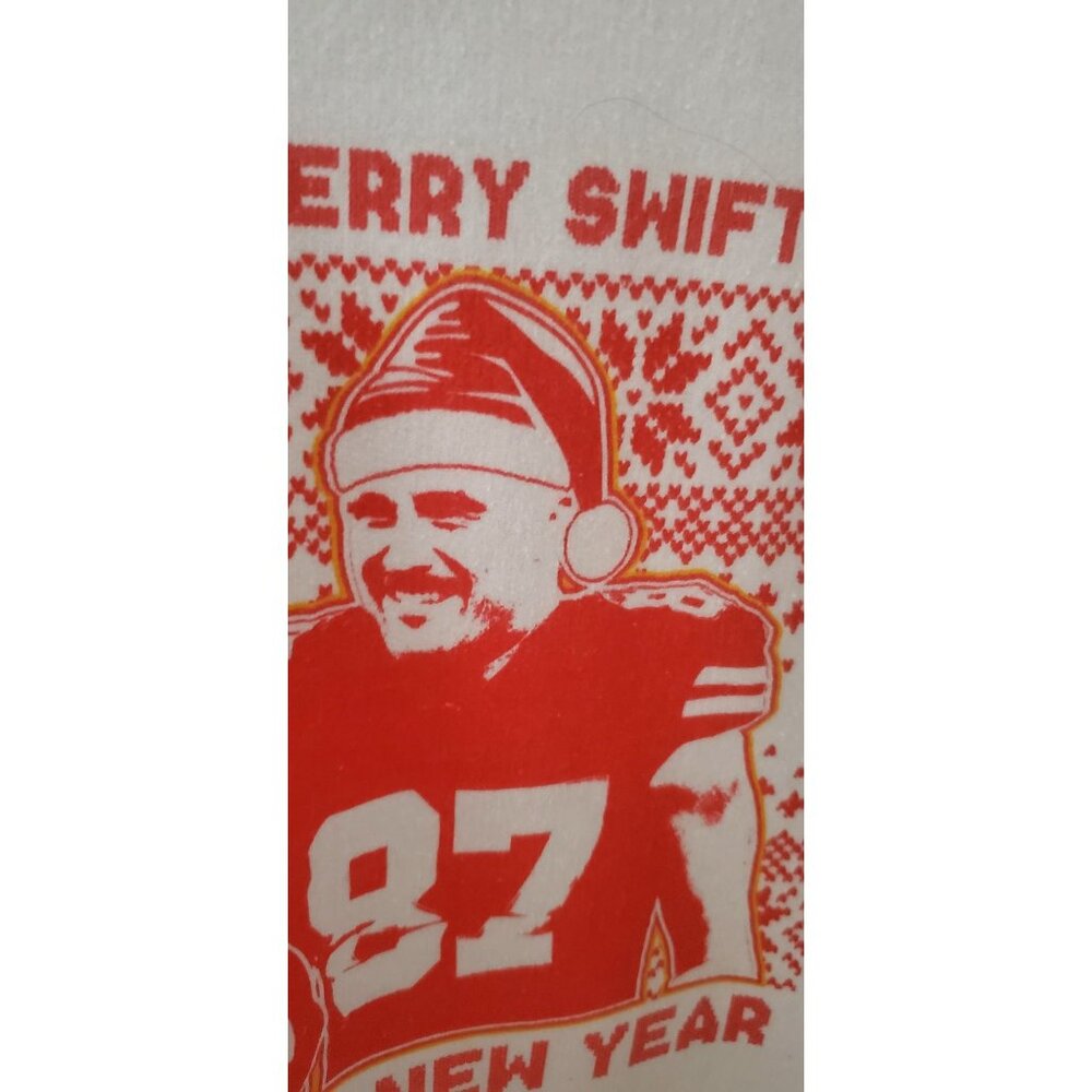 Merry Swiftmas & Kelce New Year White Sweatshirt Size XS - Picture 5 of 6